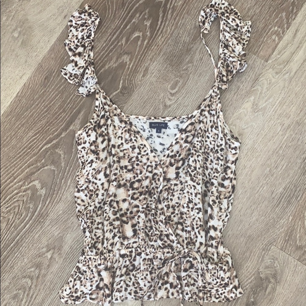 Blue Life sexy white leopard top S